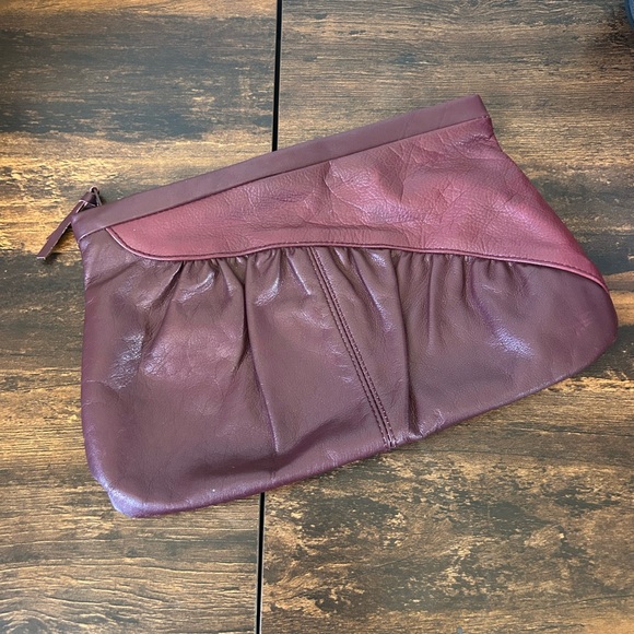 Contessa Handbags - Vintage Leather Contessa Clutch Purse. Evening Bag. Zipper. Genuine Leather
